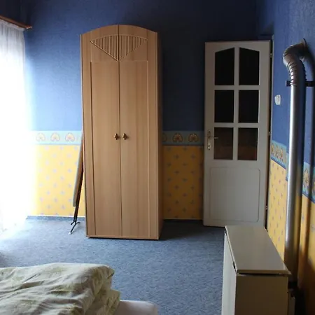 Orwa - Fenyofa Koez * Zalakaros